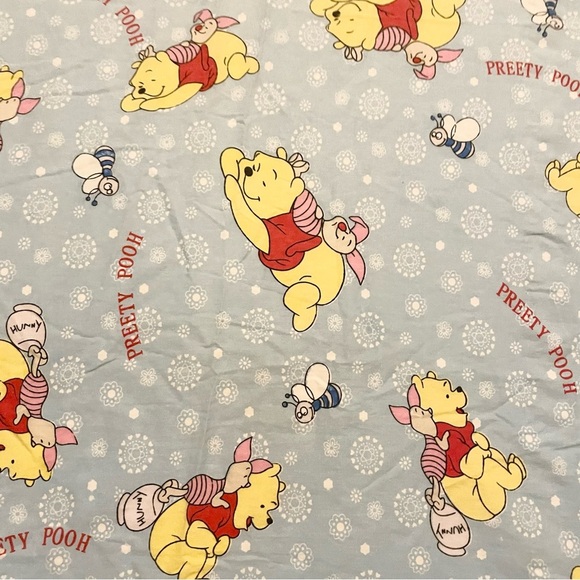 Winnie the Pooh Piglet Flat Bed Sheet 70” x 57” - Picture 2 of 15